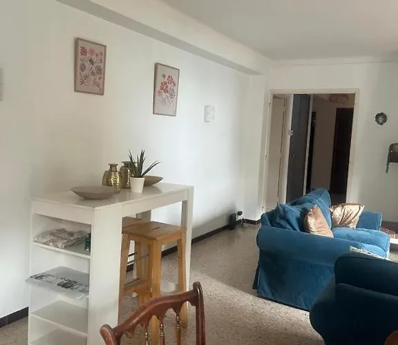 شقة Village Bas De Jardin Vue إز